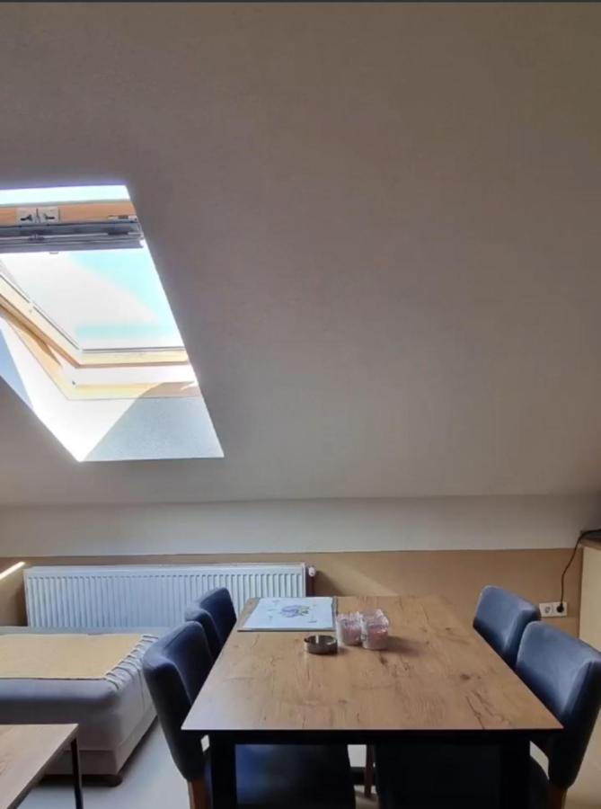 Apartman Avram Kotor Varos Buitenkant foto