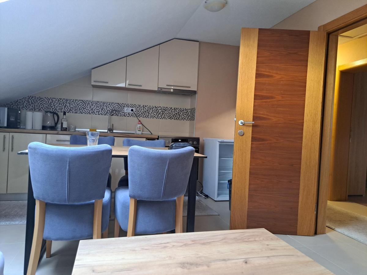 Apartman Avram Kotor Varos Buitenkant foto