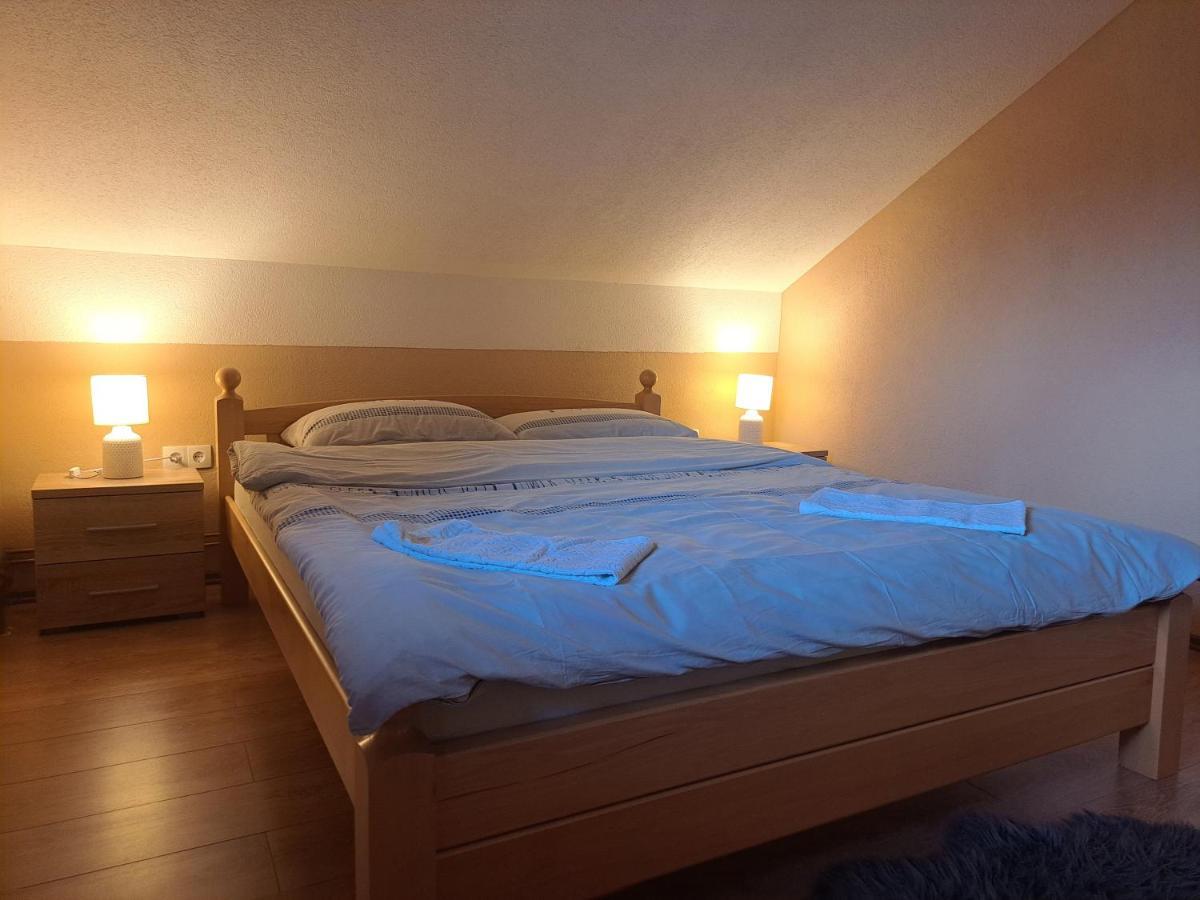 Apartman Avram Kotor Varos Buitenkant foto